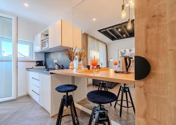 Dioniz Luxury Apartments 1