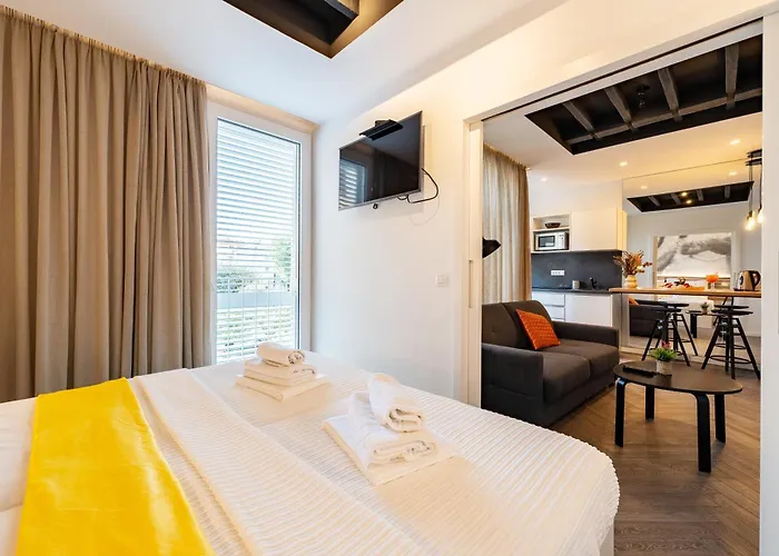 Dioniz Luxury Apartments 1